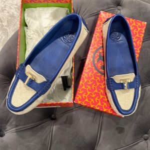 Tory, Burch, Casey driver